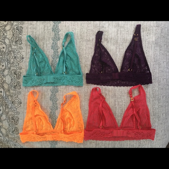 Lace Bras - Picture 2 of 6